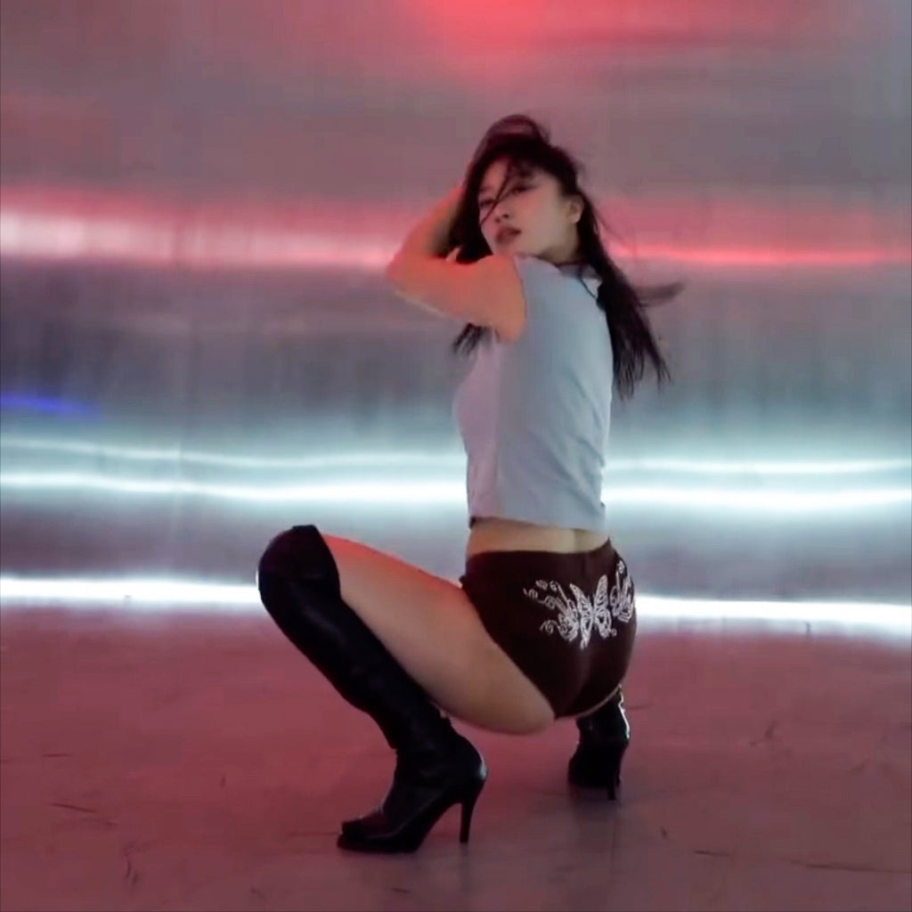 Shorts with drilled butterfly adornment, heels dancewear, high elasticity sense, lift the buttocks, black jazz dance shorts anti-glare