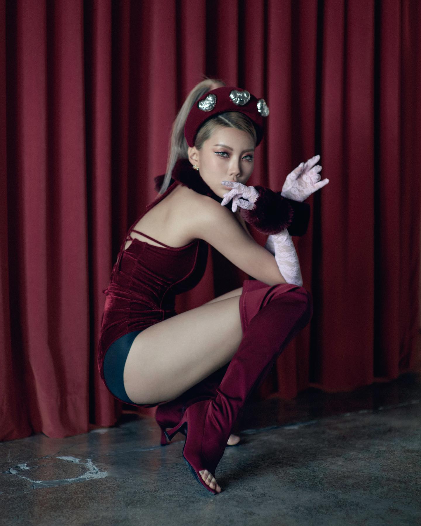 Christmas burgundy jazz dance heels dancing shoes wine glass heel mouth over-the-knee boots stretch boots