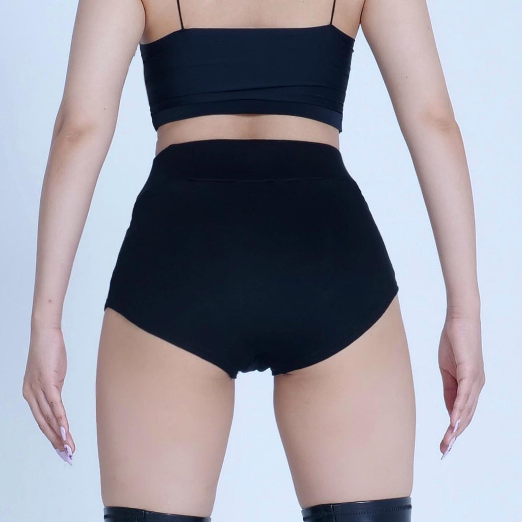 Matte PU leather black shorts, wearing versatile skinny high-waisted pants, dance pants, jazz dance girl group Korean dance