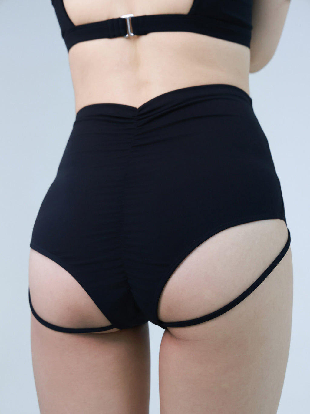 Briefs, anti-light steel pole shorts, polewear, dance suit, black buttocks, bottoming, outside, sports, sexy women