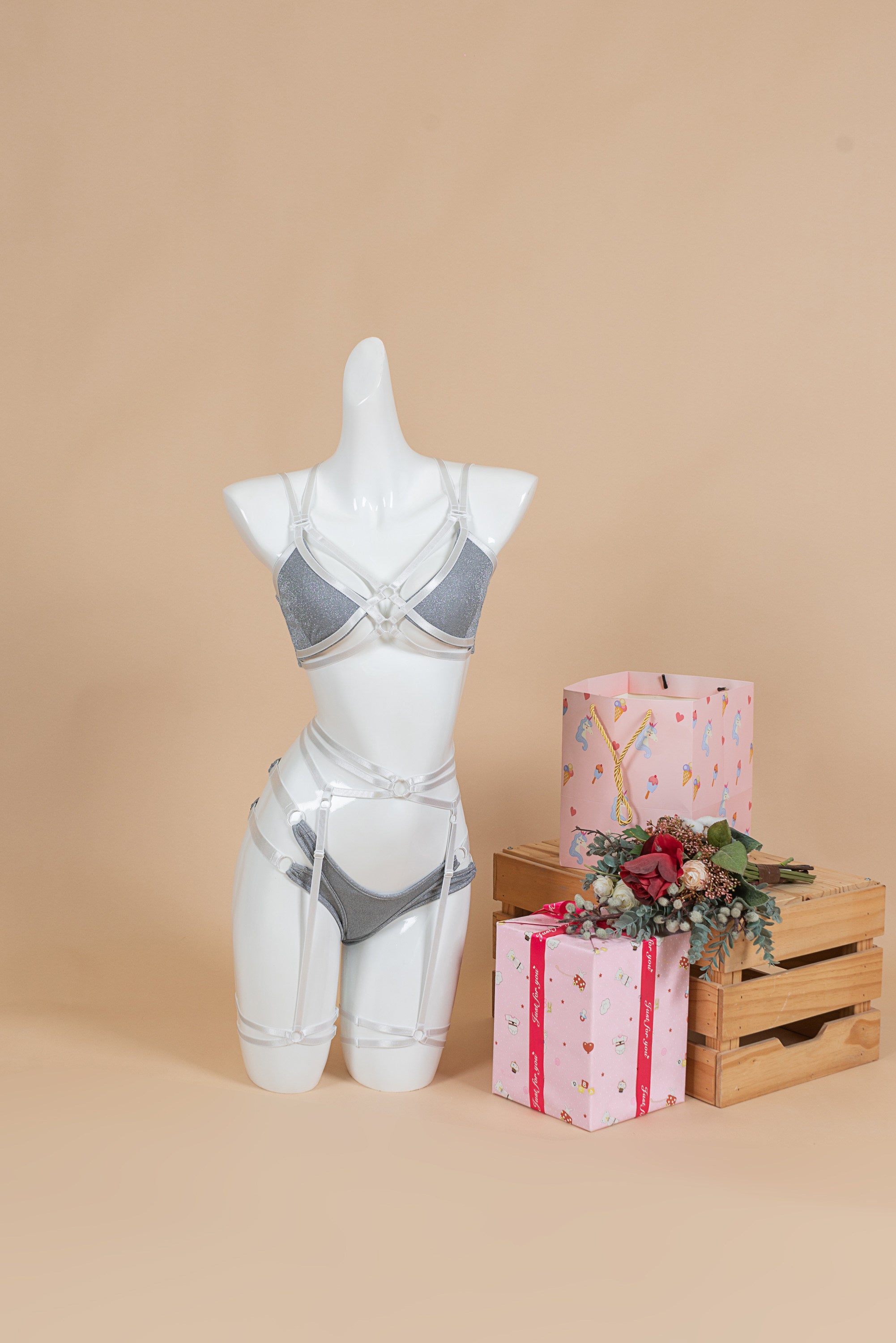 Suspender sexy polewear suit pole dance suit shorts beautiful back professional anti-light sports vest top